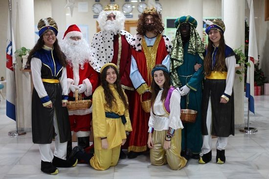 Visita de SSMM Los Reyes Magos y Papa Noel