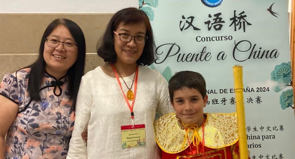 Andrés C. consigue el segundo premio en la fase nacional de España del concurso «Puente a China de 2024»
